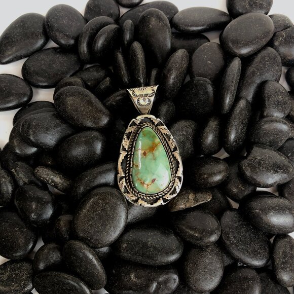 Navajo Arts and Crafts Guild Sterling Silver Royston Turquoise Pendant Vintage - Picture 1 of 11